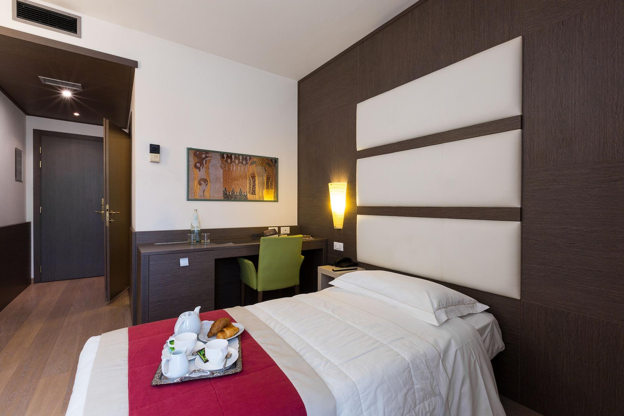 Hotel Victoria Vicenza Esterno foto
